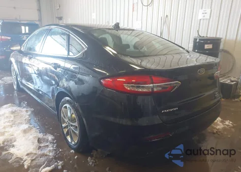 2020 Ford Fusion Hybrid Se z USA, uszkodzony, nr VIN 3FA6P0LU8LR123611